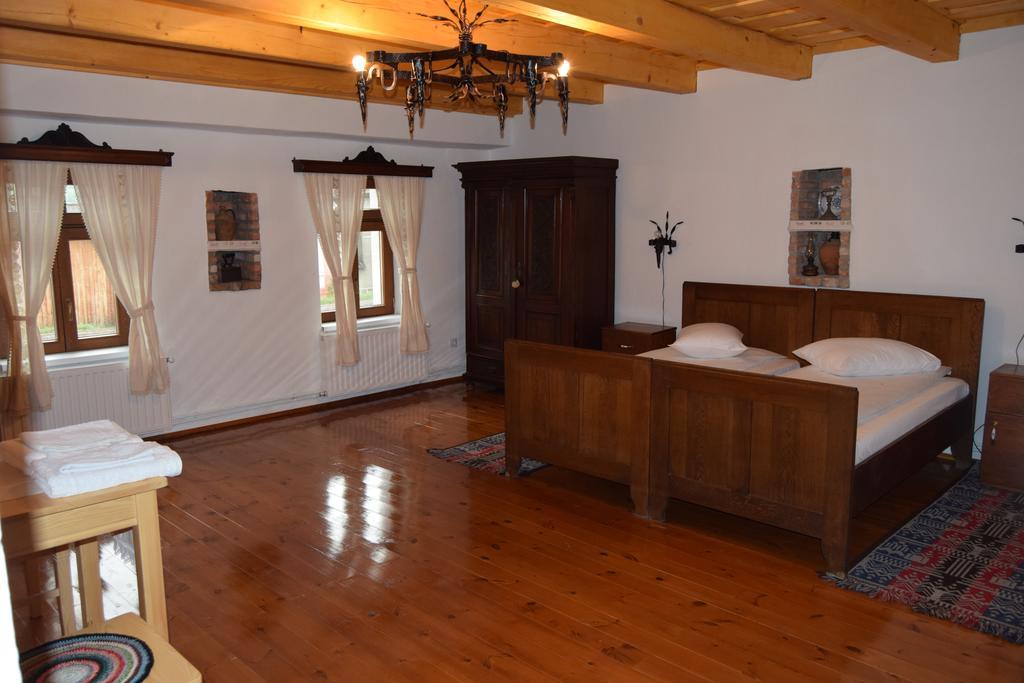 Вилла Casa Saseasca Saschiz Экстерьер фото